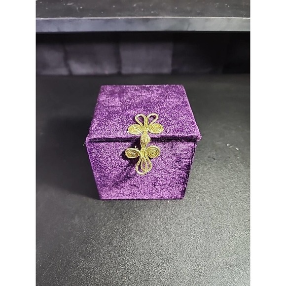 Li Bien Angel 2004 Christmas Ornament Lavender White Angels Hand Painted Pier 1 - Picture 5 of 5